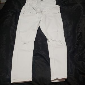 Maternity skinny jeans